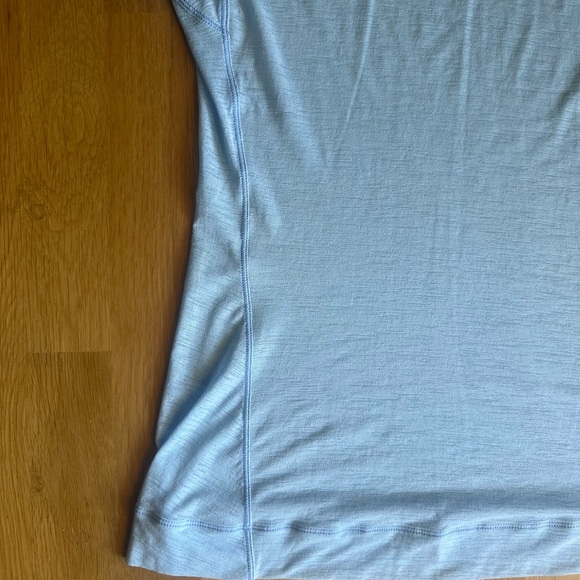 Nike Top - Picture 3 of 6